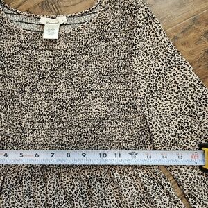 Urban Rlmantics | Black and Cream Leopard Print Top